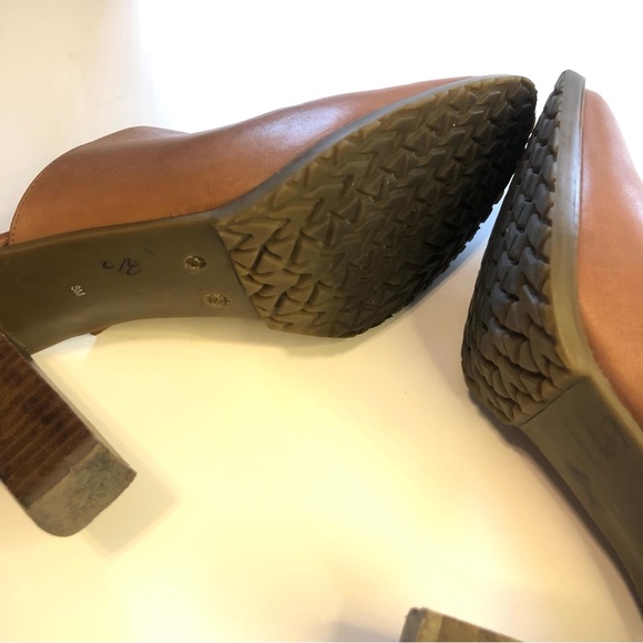 Amanda Smith Smooth Leather High Heeled Mules Size 8 Gently Used - Picture 5 of 11